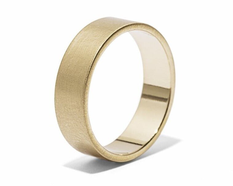 The Minimalist "Kaler" 14k Gold RingEtched (as shown)