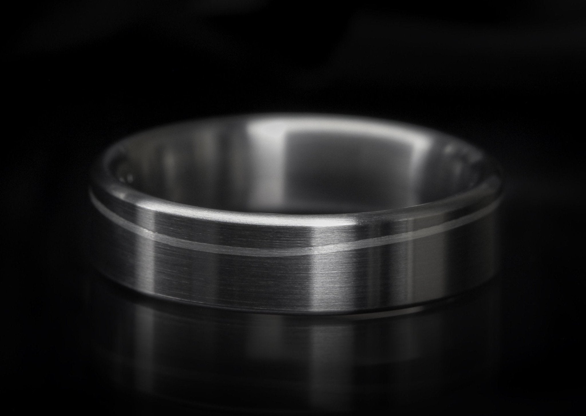 Titanium "Eero" Ring with Flowing InlaySterling Silver